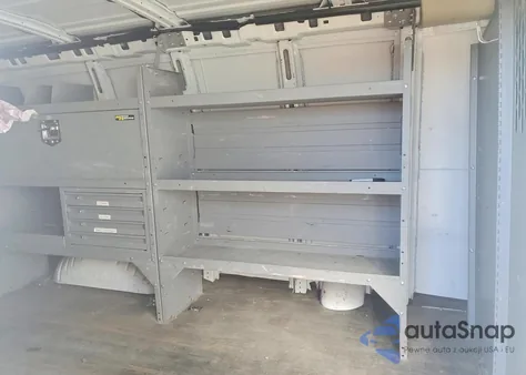 2019 Chevrolet Express G2500 z USA, uszkodzony, nr VIN 1GCWGAFP4K1164395